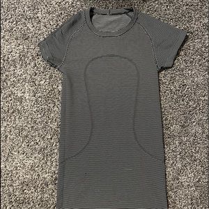 Striped lululemon short sleeve shirt